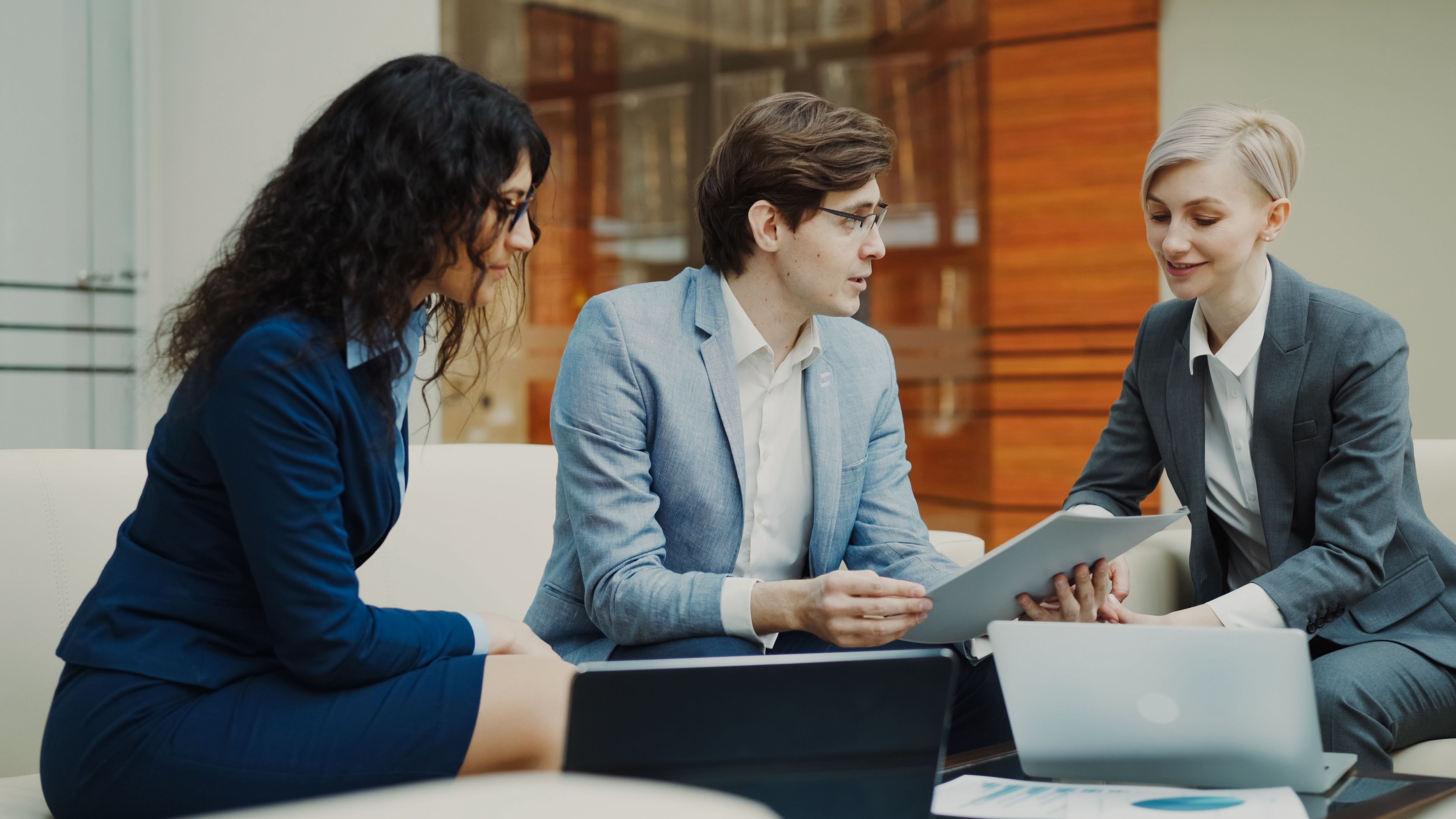 Business consultation and discussion